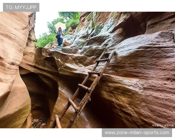 “峡谷穿梭：深山中的极速冲刺”，穿过峡谷